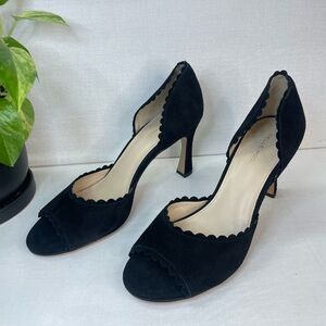 Pelle Moda Hollin Scalloped‎ Open Toe Pumps
Black 11 M, B 266